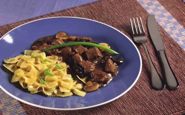 Ragú de lomo de res con hongos